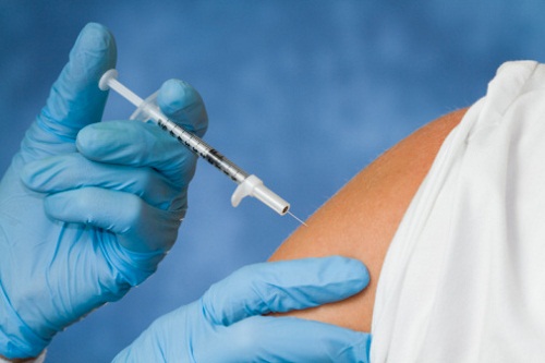 Vaccini gratis per tutti: sì, ma chi paga davvero? Ecco come stanno le cose