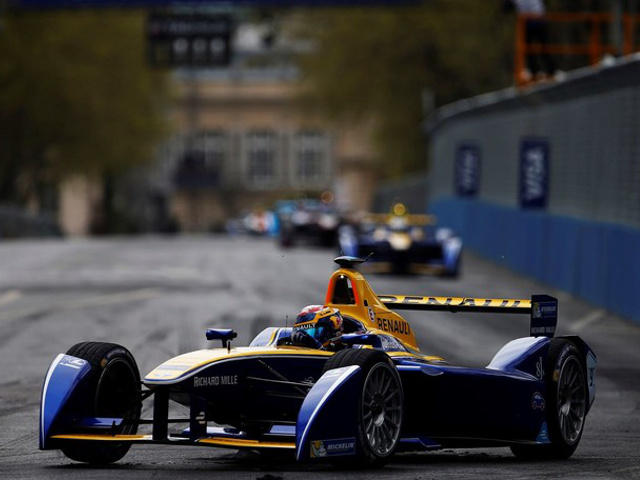 Buemi si aggiundica l'ePrix di Berlino di Formula E! Dietro Abt e Di Grassi.