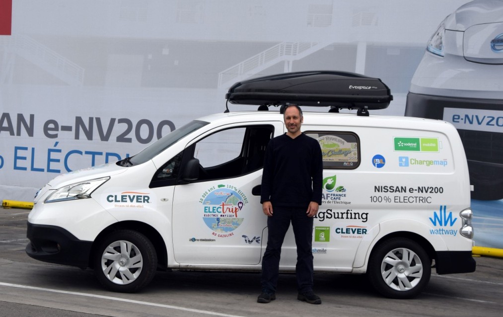 Al via l'electric tour a bordo di una Nissan e-NV200