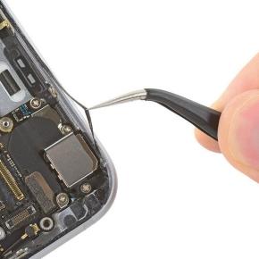 Apple iPhone 8: arrivano importanti indiscrezioni da un impiegato israeliano