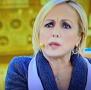 Amci16: Alessandra Celentano sospesa dal programma? Si aggrava la sua posizione