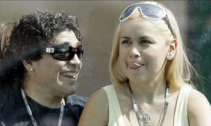 Maradona campione anche a letto. Le confessioni hot della dell’ex Veronica Ojeda