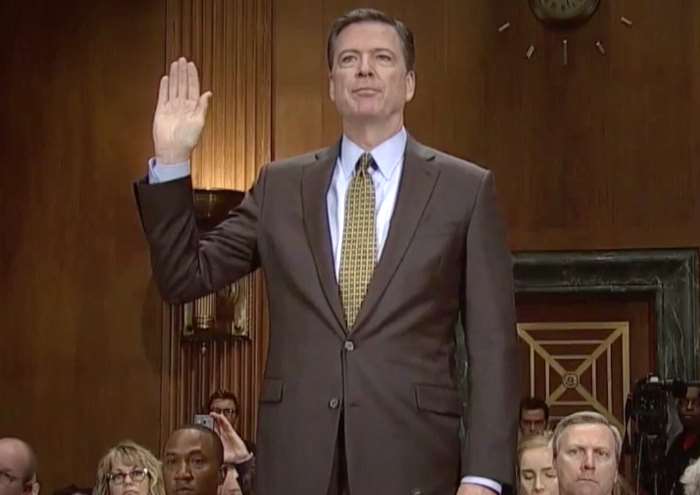 James Comey dice al Senato che Trump gli chiese di abbandonare l'indagine su Michael Flynn