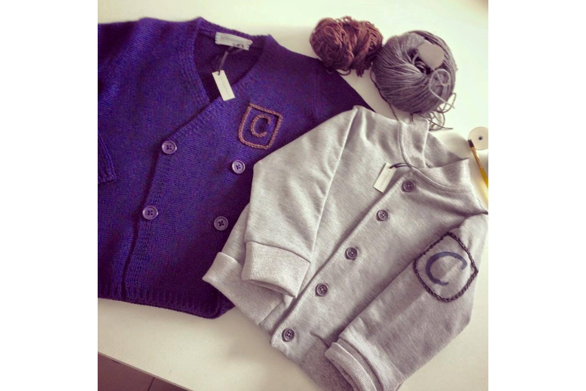 A Forlì è nato un piccolo negozio di sartoria specializzato in abbigliamento per bambini